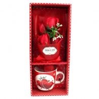 Подарунковий набір "Love" (букет троянд в чашці) 340 мл